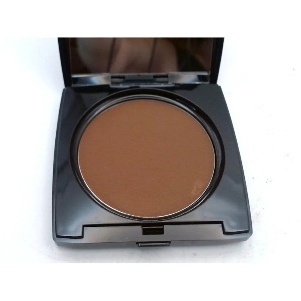 Lancome - Dual Finish Multi-Tasking Powder Foundation Powder, BRAND NEW IN BOX
